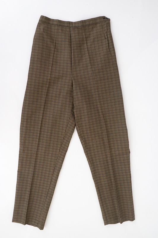 Madras Plaid Vintage Capri Pants: Ballyhoovintage.com