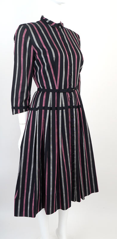 Fabulous Vertical Stripe 1950s Dress: Ballyhoovintage.com