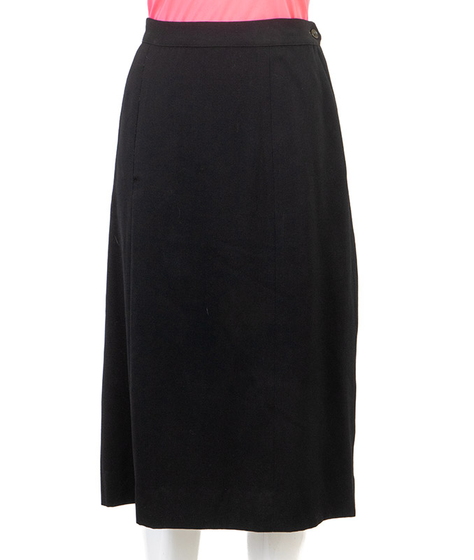 1950s Black Wool Gabardine Pencil Skirt: Ballyhoovintage.com