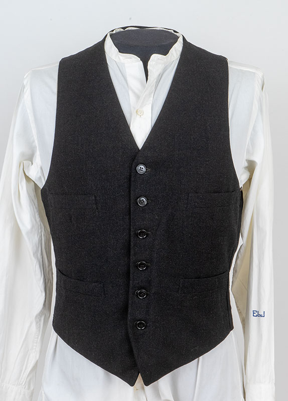 1930s Black Flecked Wool Vest