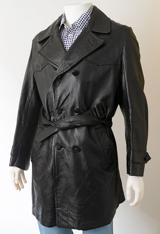 Seventies Leather Jacket: Ballyhoovintage.com